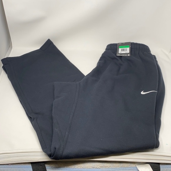 Men's Nike XL Embroidered Swoosh Black Sweat Pants NEW with tags